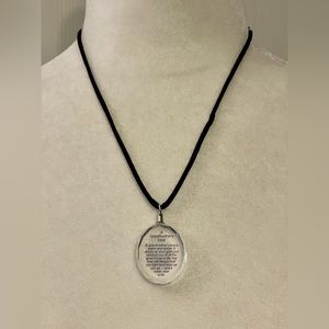 NWOT Crystal Pendant “A Grandmothers Love”
